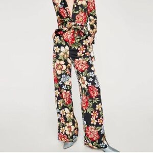 Zara Floral Wide Leg pants - Black and Red